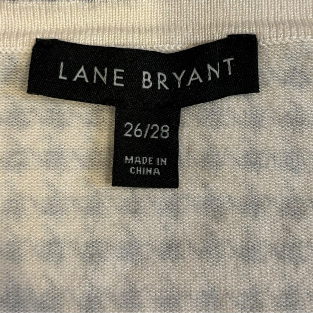 Lane Bryant Women’s Black and White‎ V-Neck Top Size 26/28 - Picture 7 of 10